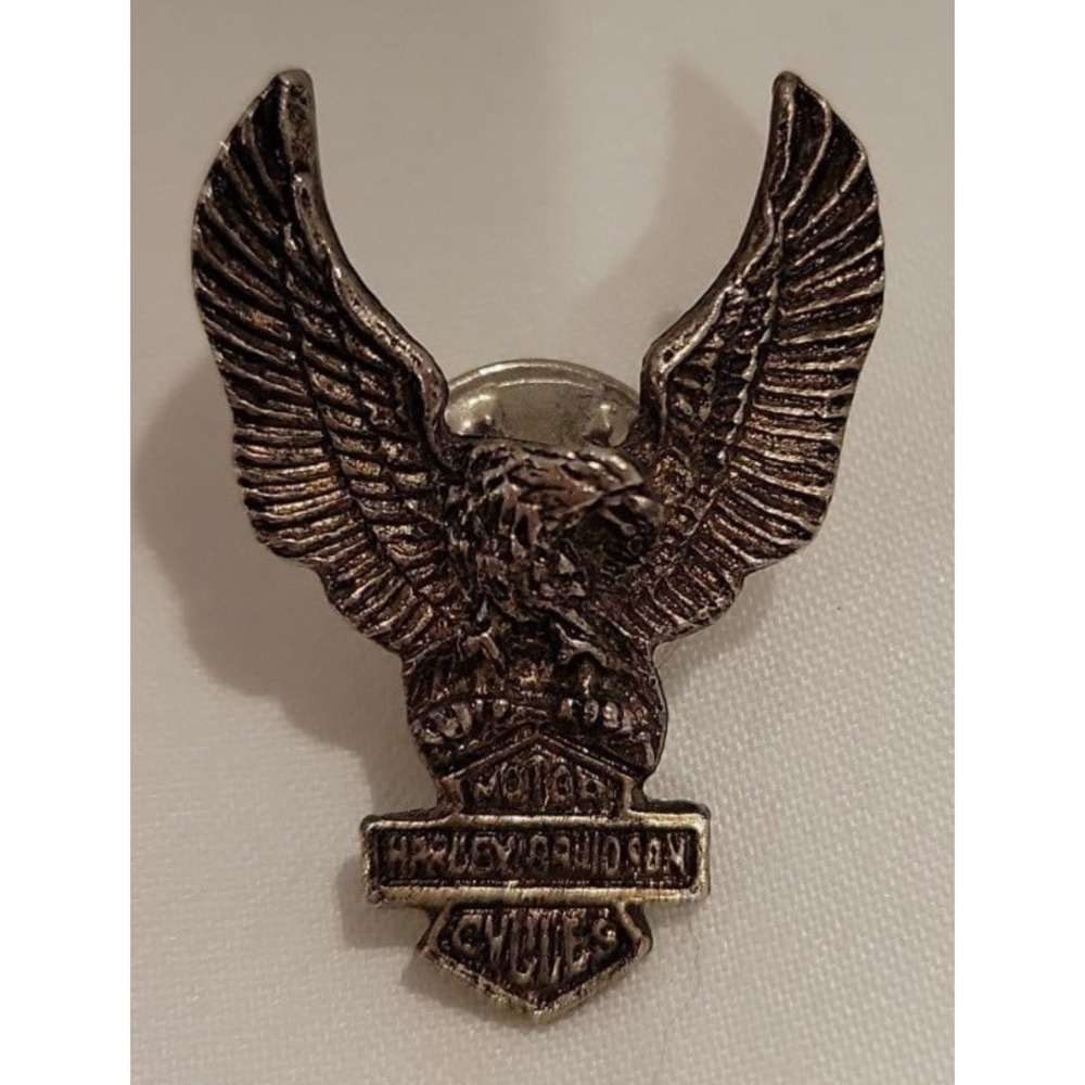 Harley Davidson Motorcycles Eagle Lapel Pin Silver Tone Logo